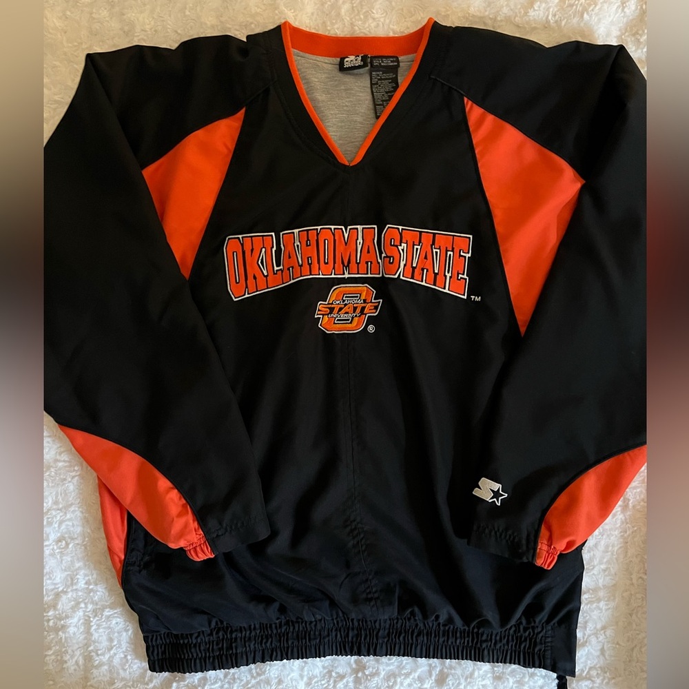 Starter Oklahoma State University pullover with pockets, embroidered